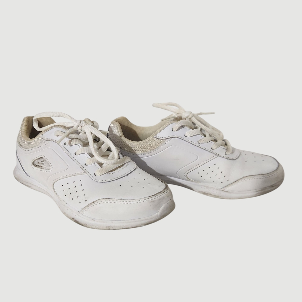 Girls Size 2 BCG Tumbling White Cheer Sneakers